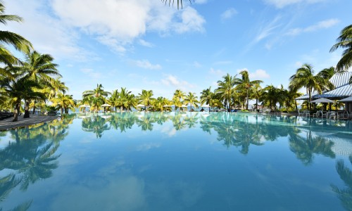 Victoria Beachcomber Resort & Spa